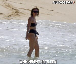 Emma Watson Big Ass Slim Body Instagram Straight Caucasian