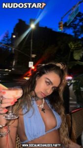 Sommer Ray Athletic Body Small Breasts Influencer Caucasian