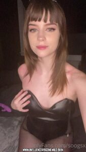 Soogsx Female Caucasian Medium Breasts Cute Babe Brown Hair