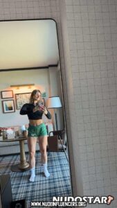 Faith Ordway Small Breasts Brown Eyes Caucasian Bisexual