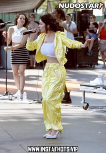 Marina Diamandis Big Breasts Slim Body Caucasian Leaks