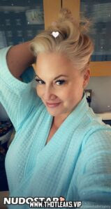 Tammy Lynn Sytch Female Caucasian American Sportswoman