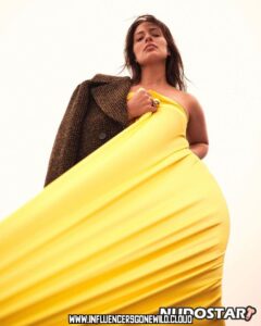 Ashley Graham Bisexual Caucasian Actress Average Body