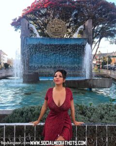 Crueltyfreecurves Mexican Cutie Busty Influencer Bisexual