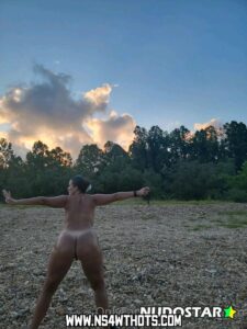 Emgaudy3333 Average Body Brown Eyes Brown Hair Big Ass