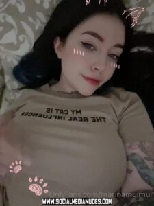 Marina Mui Bisexual Busty Spanish Huge Ass Adult Model