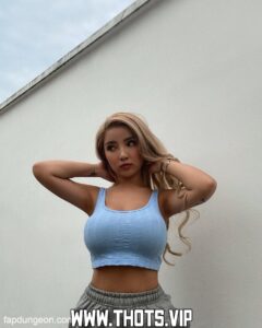 Naomi Neo Lesbian Black Hair Actress Female Asian Milf