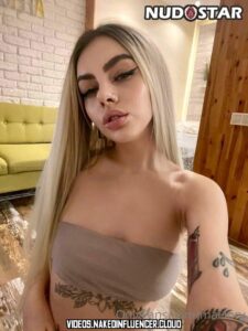Kendra Lane Onlyfans Leaks Medium Ass Green Eyes Bisexual